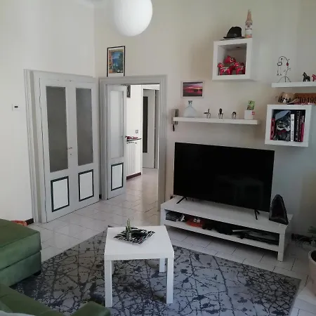 Palazzo 32 Apartment