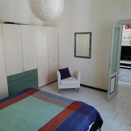 Palazzo 32 * Arona